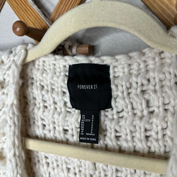 Forever 21 Color-block Fuzzy Sweater - Picture 3 of 4